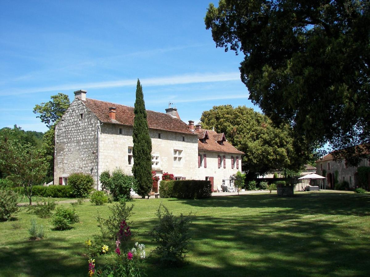 Domaine Du Noble Bed & Breakfast Saint-Jean-de-Thurac Exterior photo