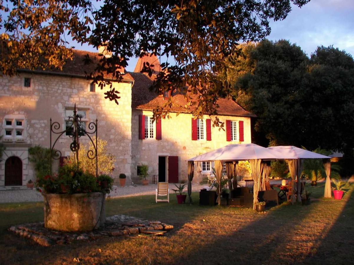 Domaine Du Noble Bed & Breakfast Saint-Jean-de-Thurac Exterior photo